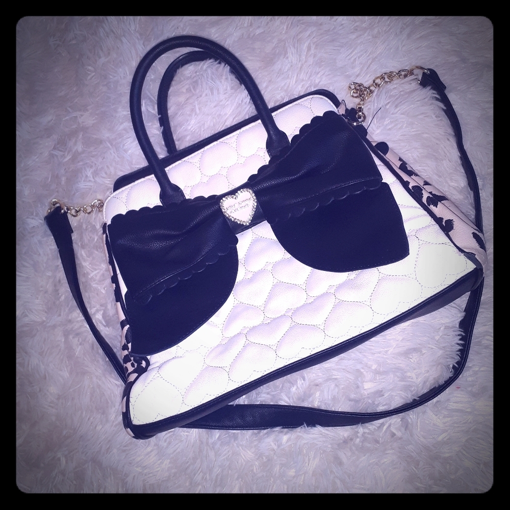 Betsey Johnson large bow leopard print purse